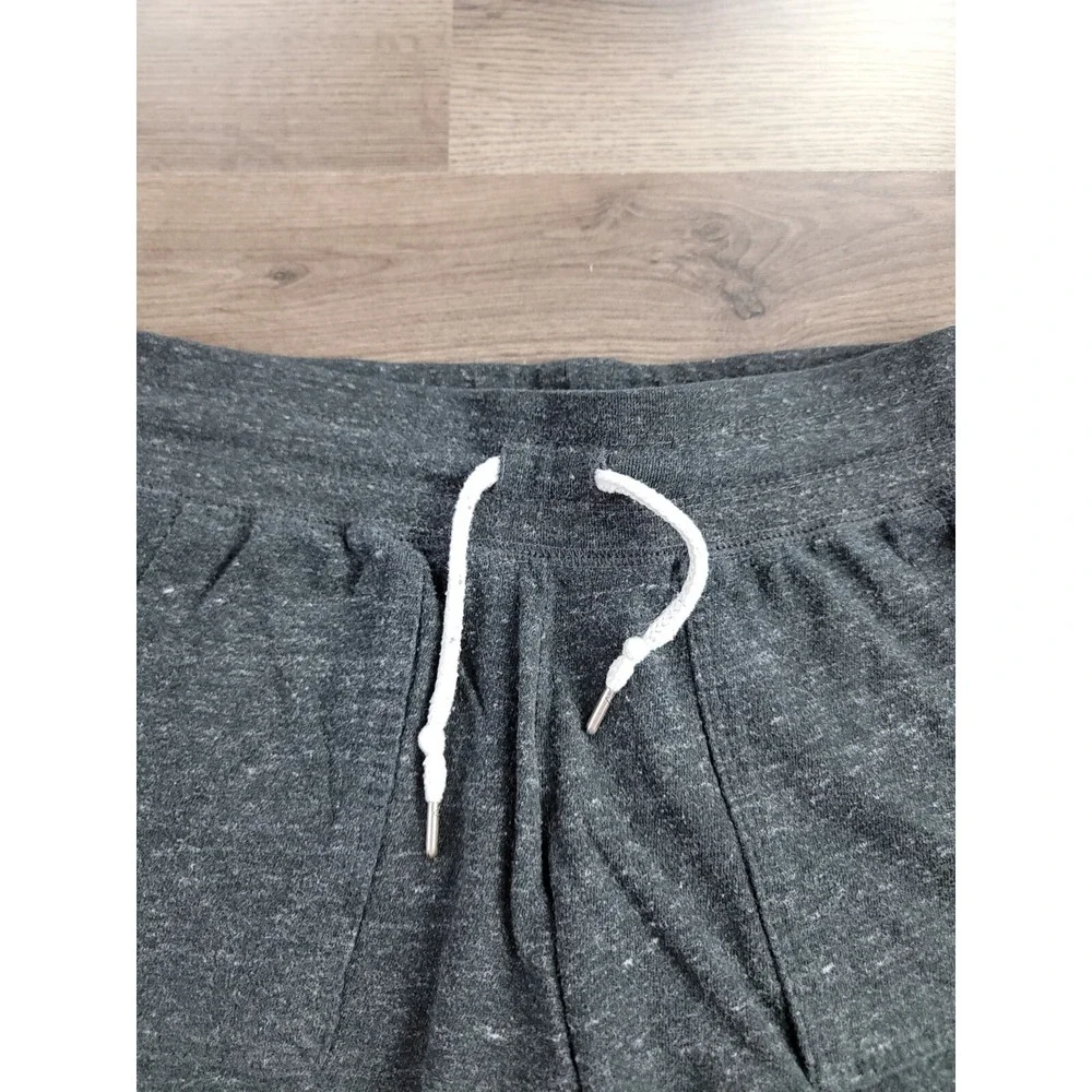 Nike Sportswear Shorts Gym Vintage Girls Large Gray Drawstring Pockets Stretch